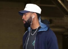 Warriors Reportedly Unwilling to Meet Asking Price for Anthony Davis, LeBron James Trade Package