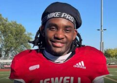 William Jewell Football Player MicahJo Barnett Dies After Medical Emergency During Season Opener